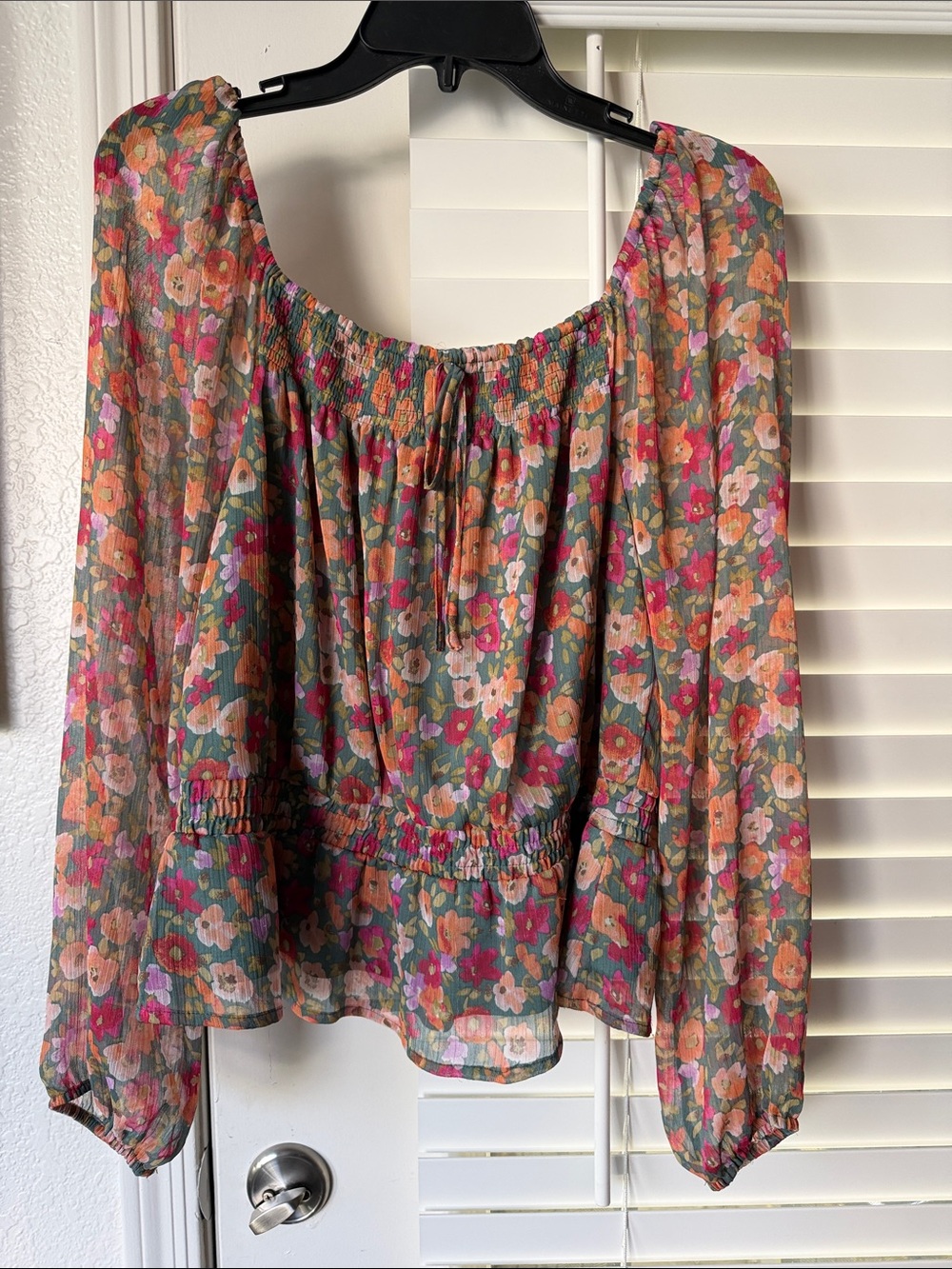 LC Lauren Conrad Floral Peasant Blouse